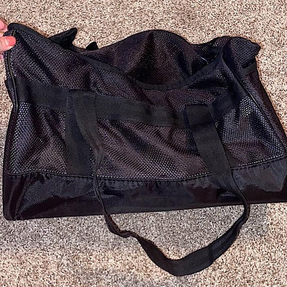 MG Collection Mesh Animal Carrier - Picture 3 of 4